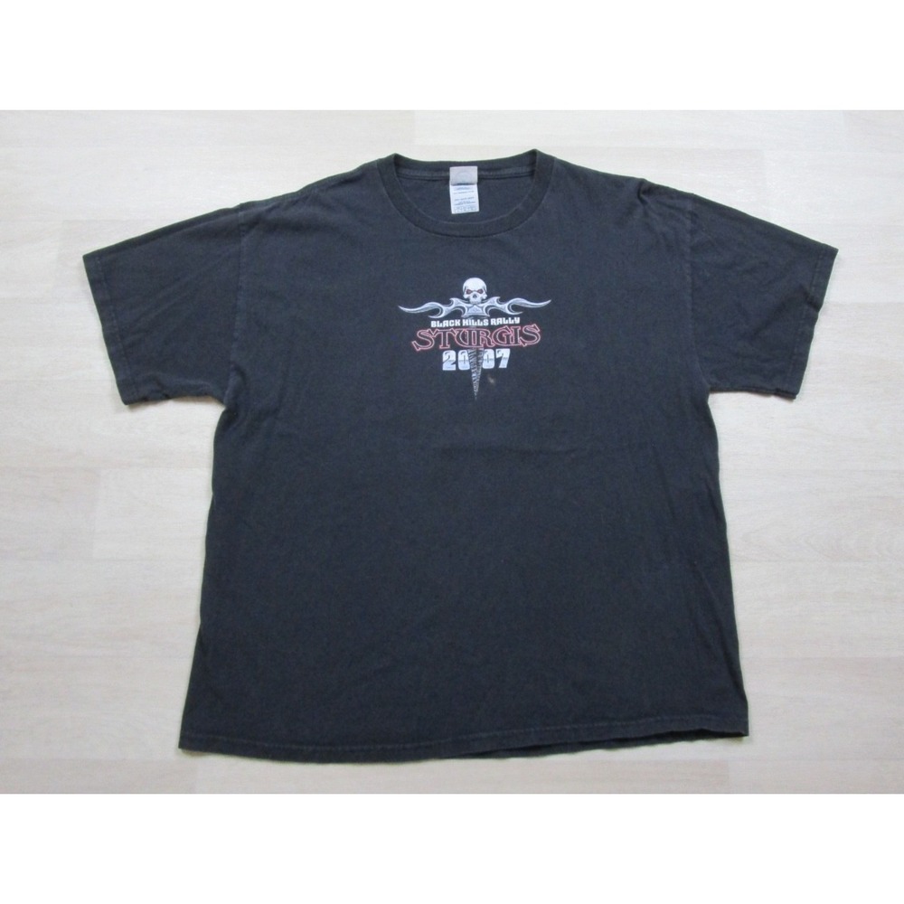 Vintage Y2K Sturgis Black Hills Rally T-Shirt (L) Skull Dagger Tribal Biker 2007